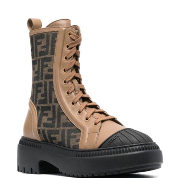 FENDI BIKER-COMBAT BOOT IN TABACCO